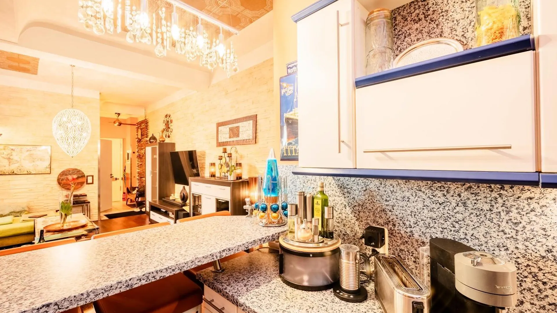 Apartment Quit And Central Designer Loft With Elevator Berlin Germany